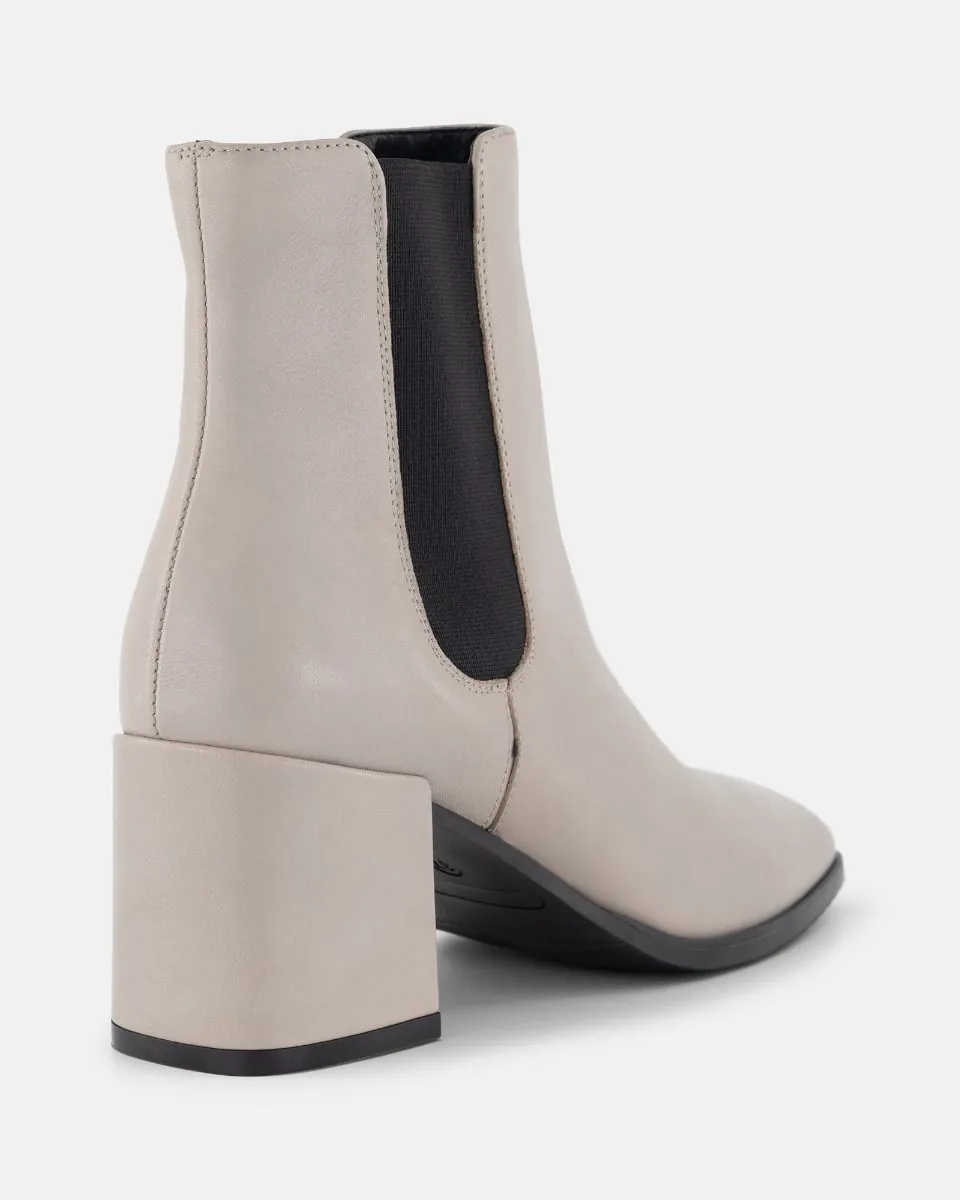 ELLIE / Off White